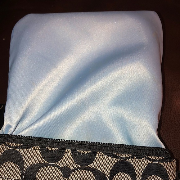 COACH Black Jacquard Signature C Top Zipper Swingaway Crossbody Adj Shoulder Bag - Picture 16 of 16